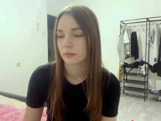 EveliaShimaoka webcam