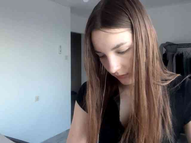 EveliaShimaoka webcam