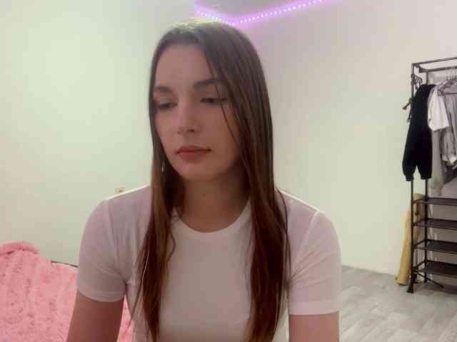 EveliaShimaoka webcam