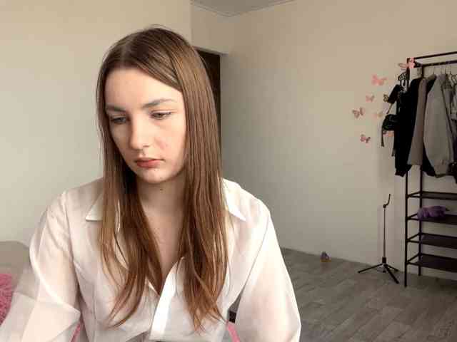 EveliaShimaoka webcam
