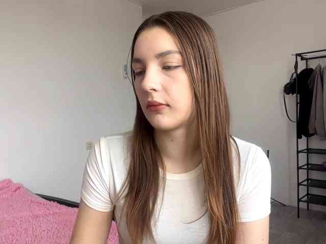 EveliaShimaoka webcam