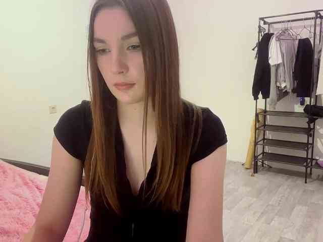 EveliaShimaoka webcam