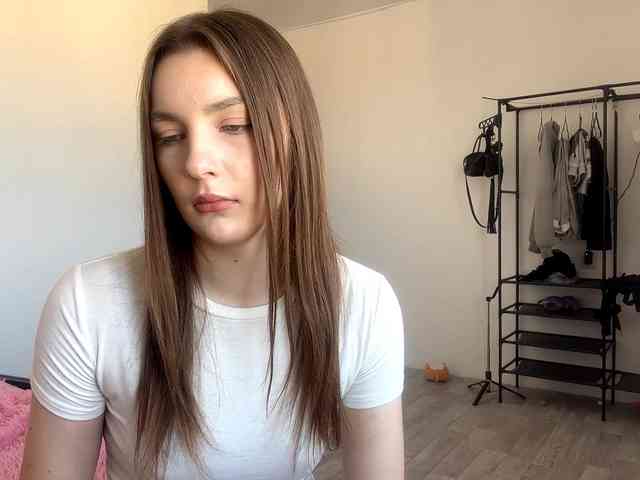 EveliaShimaoka webcam