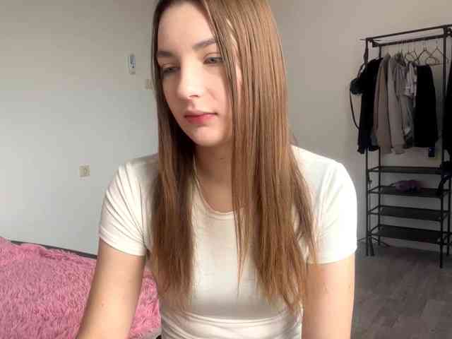 EveliaShimaoka webcam