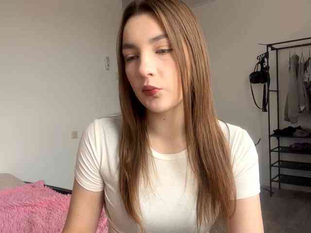 EveliaShimaoka webcam