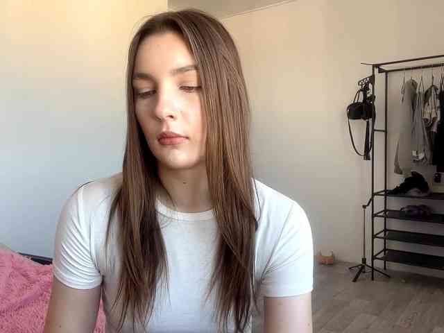 EveliaShimaoka webcam