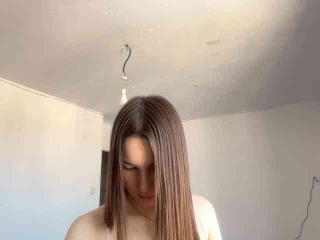 EveliaShimaoka webcam