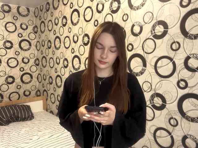 EveliaShimaoka webcam