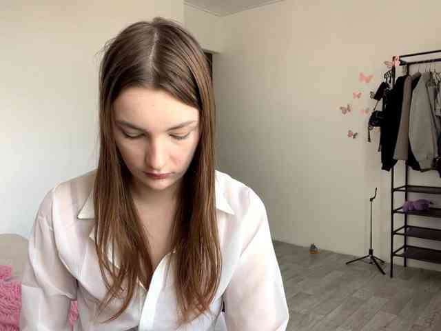 EveliaShimaoka webcam