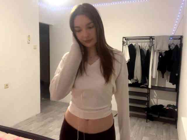 EveliaShimaoka webcam