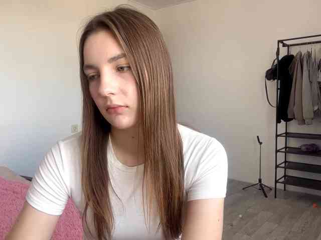 EveliaShimaoka webcam