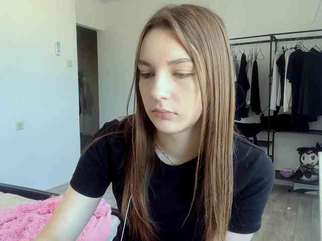 EveliaShimaoka webcam