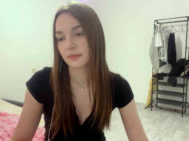 EveliaShimaoka webcam