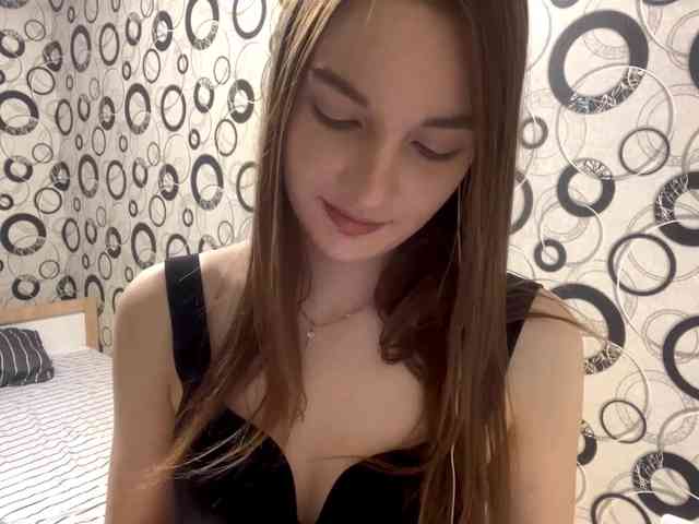 EveliaShimaoka webcam