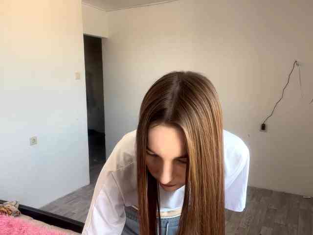 EveliaShimaoka webcam