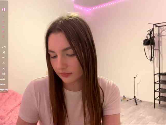 EveliaShimaoka webcam