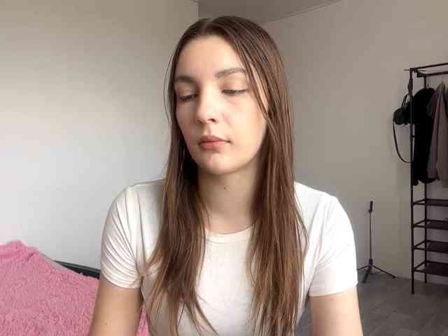 EveliaShimaoka webcam