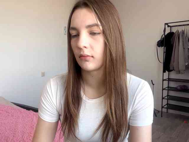 EveliaShimaoka webcam