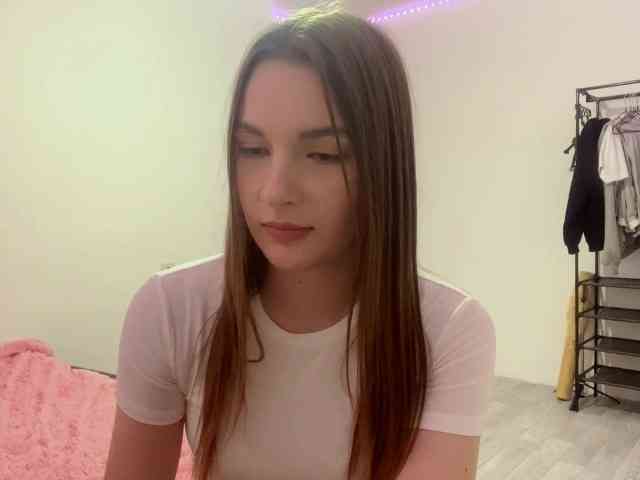 EveliaShimaoka webcam