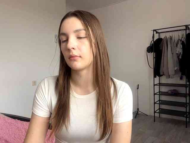 EveliaShimaoka webcam