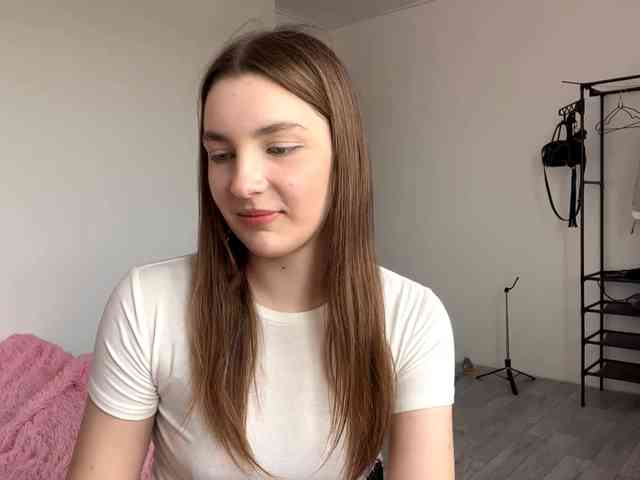EveliaShimaoka webcam