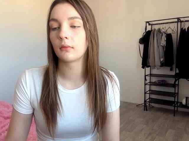 EveliaShimaoka webcam