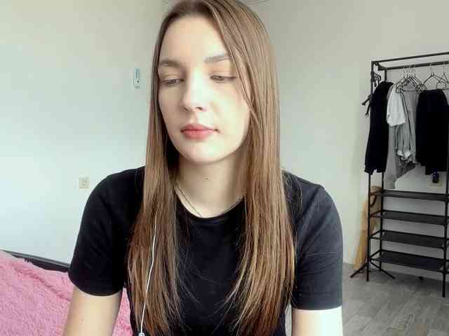 EveliaShimaoka webcam