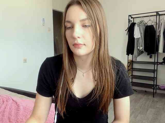 EveliaShimaoka webcam
