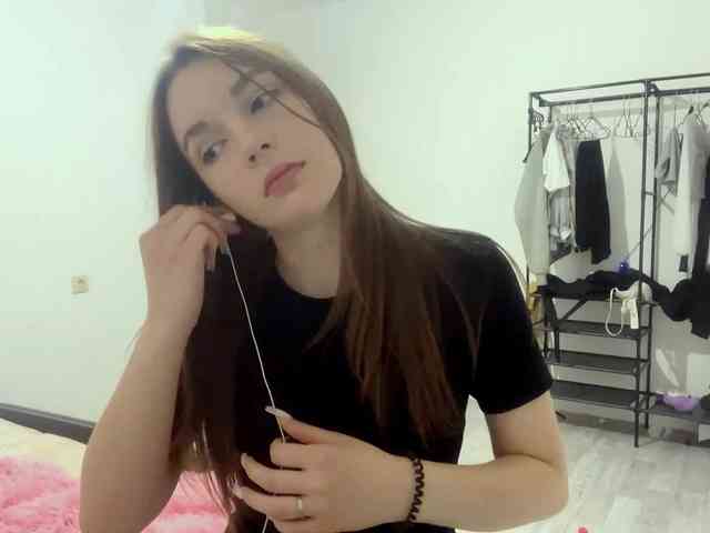 EveliaShimaoka webcam
