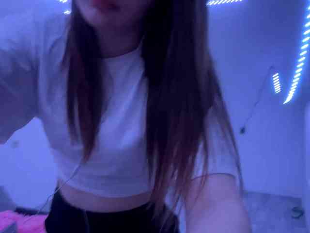 EveliaShimaoka webcam