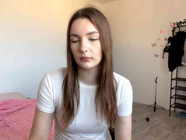 EveliaShimaoka webcam