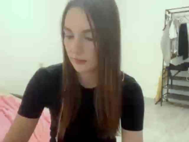 EveliaShimaoka webcam