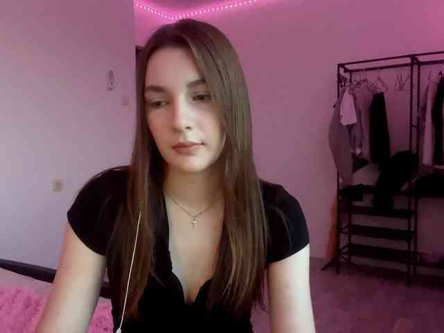 EveliaShimaoka webcam