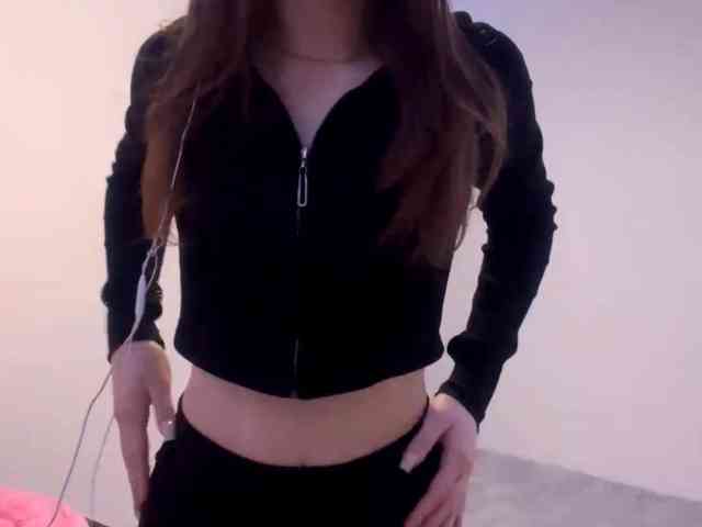 EveliaShimaoka webcam