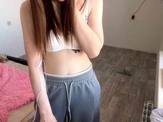 EveliaShimaoka webcam