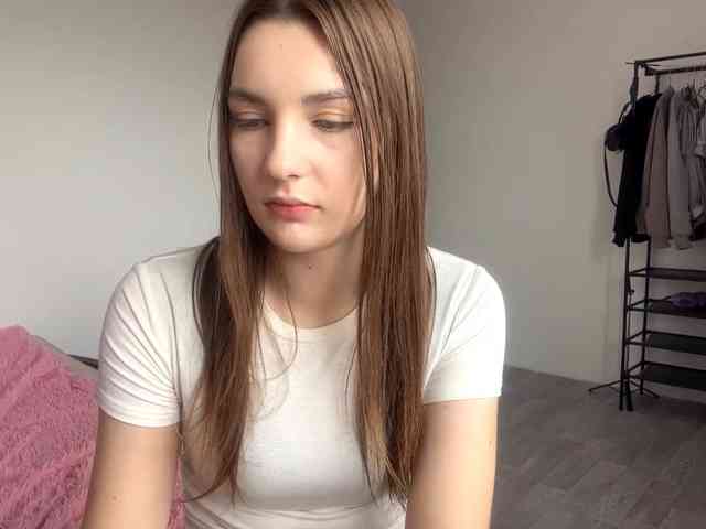 EveliaShimaoka webcam