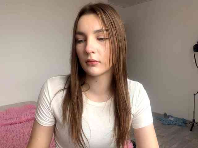 EveliaShimaoka webcam