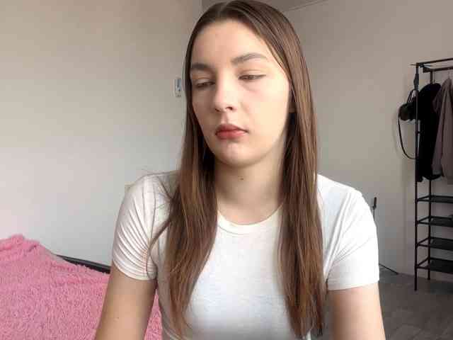 EveliaShimaoka webcam