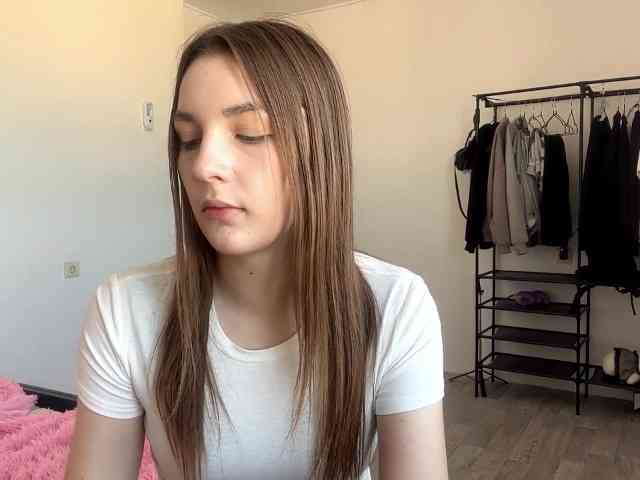 EveliaShimaoka webcam