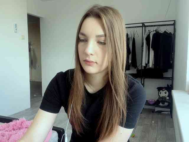 EveliaShimaoka webcam