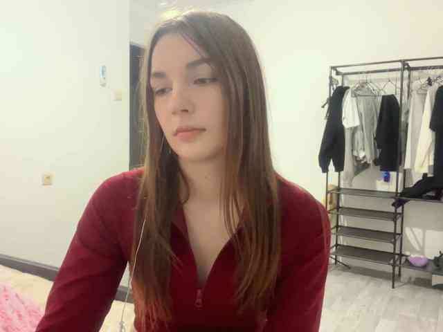 EveliaShimaoka webcam