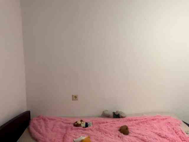 EveliaShimaoka webcam