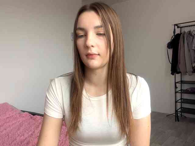 EveliaShimaoka webcam