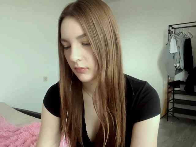 EveliaShimaoka webcam
