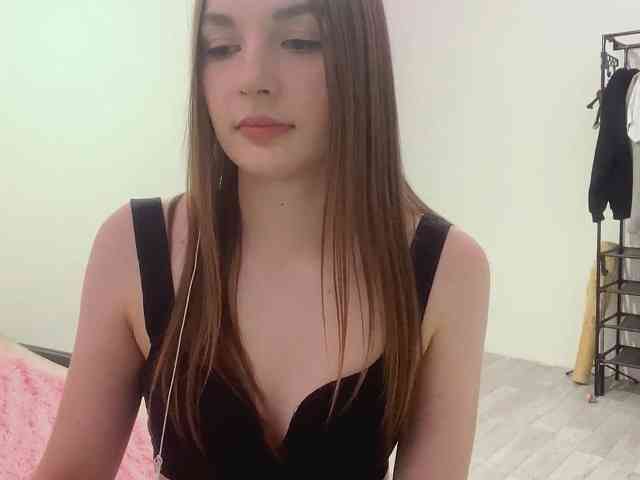 EveliaShimaoka webcam