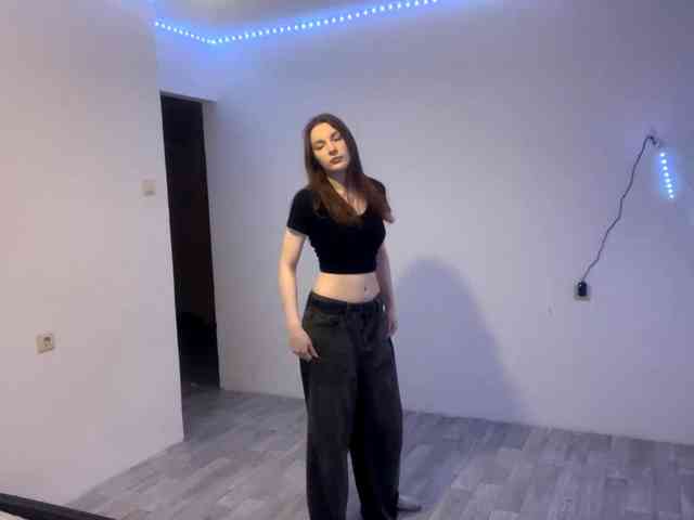 EveliaShimaoka webcam