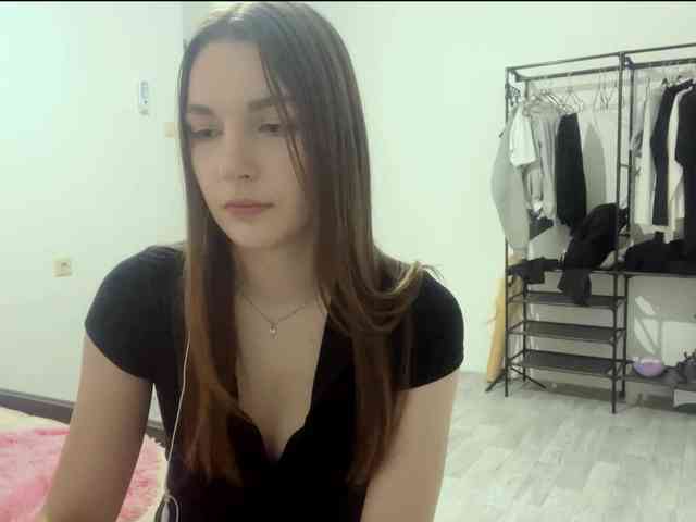 EveliaShimaoka webcam