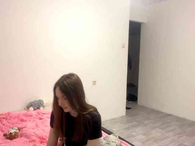 EveliaShimaoka webcam