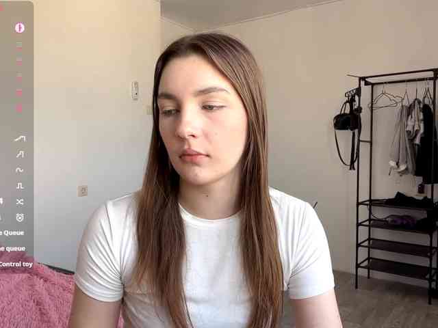 EveliaShimaoka webcam