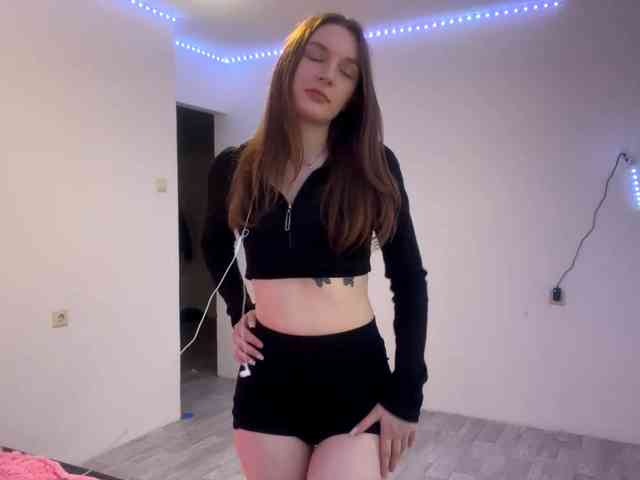 EveliaShimaoka webcam